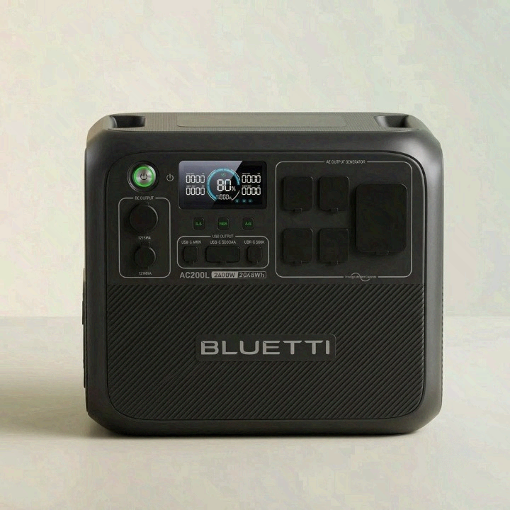 BLUETTI AC200L view 2