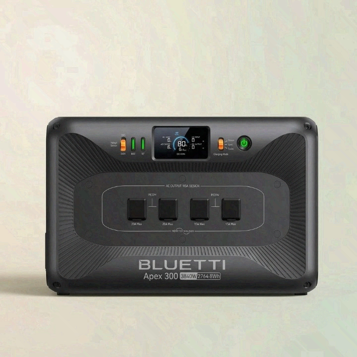 BLUETTI Apex 300 view 2