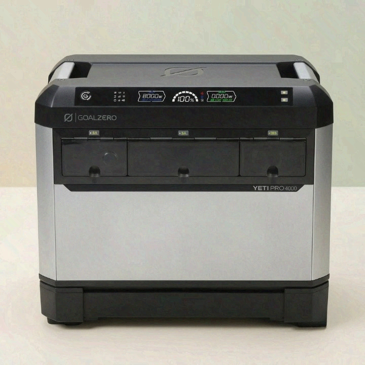 Goal Zero Yeti PRO 4000 view 2